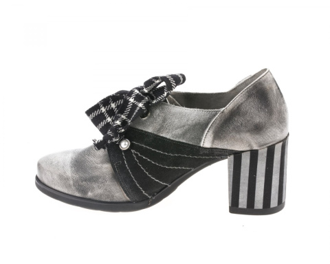 Botki damskie Maciejka 03655-11/00-5 biały Botki damskie Maciejka 03655-11/00-5 biały