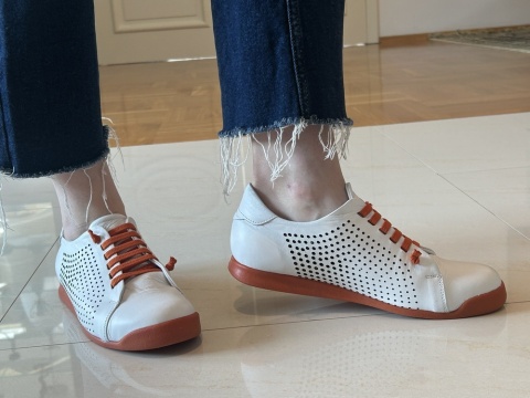 Półbuty damskie Ravini 1602 white/oranj