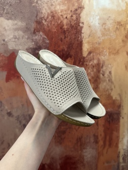 Klapki damskie Sokolski AMI L26-161 s grey