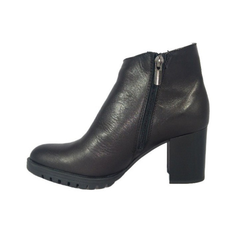 Botki damskie Dolce Pietro 0844-001-01-5 czarny Botki damskie Dolce Pietro 0844-001-01-5 czarny
